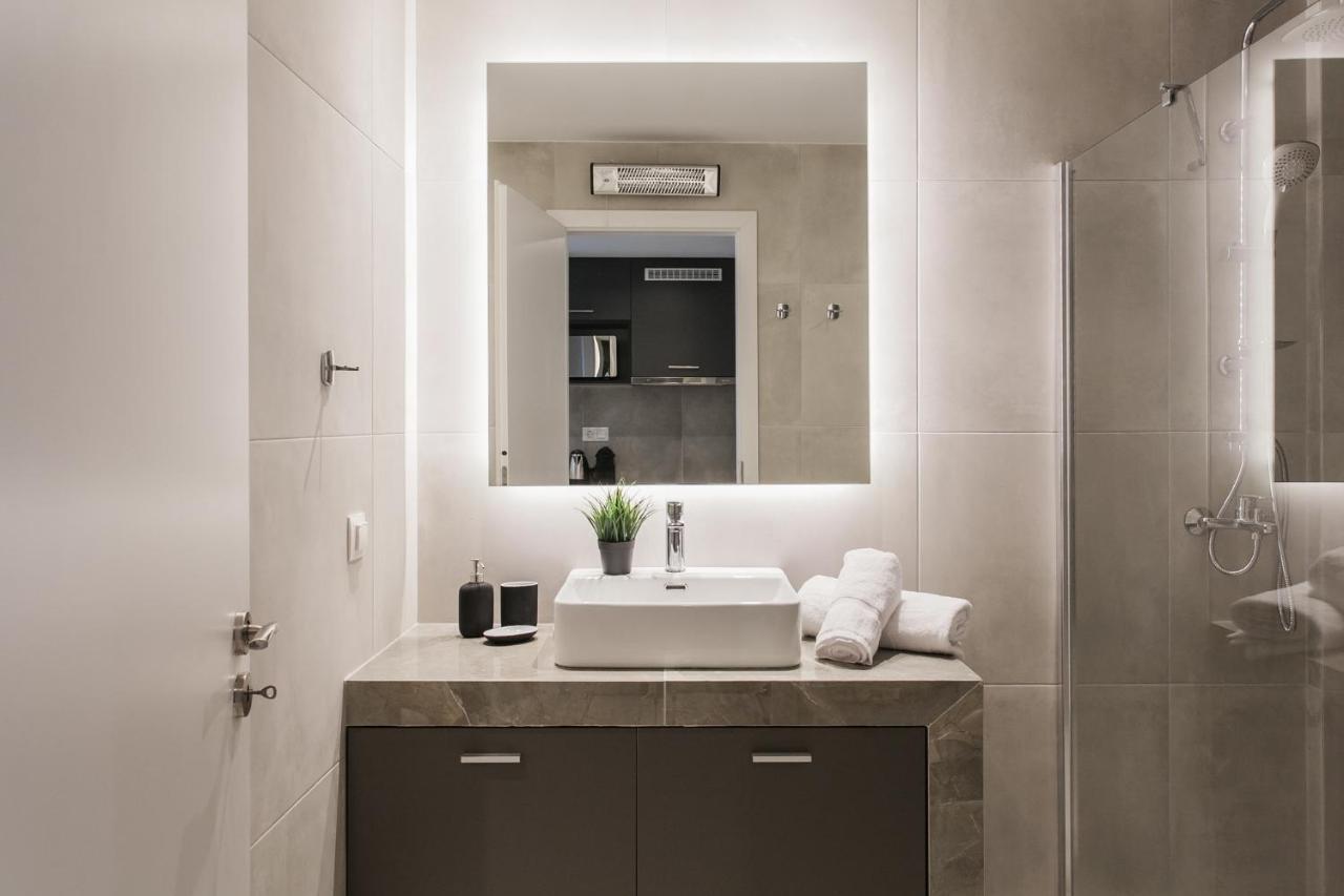 Wyz Piraeus Aparthotel Εξωτερικό φωτογραφία